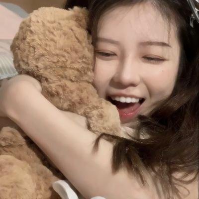 愤世嫉俗者、老鼠和拳头